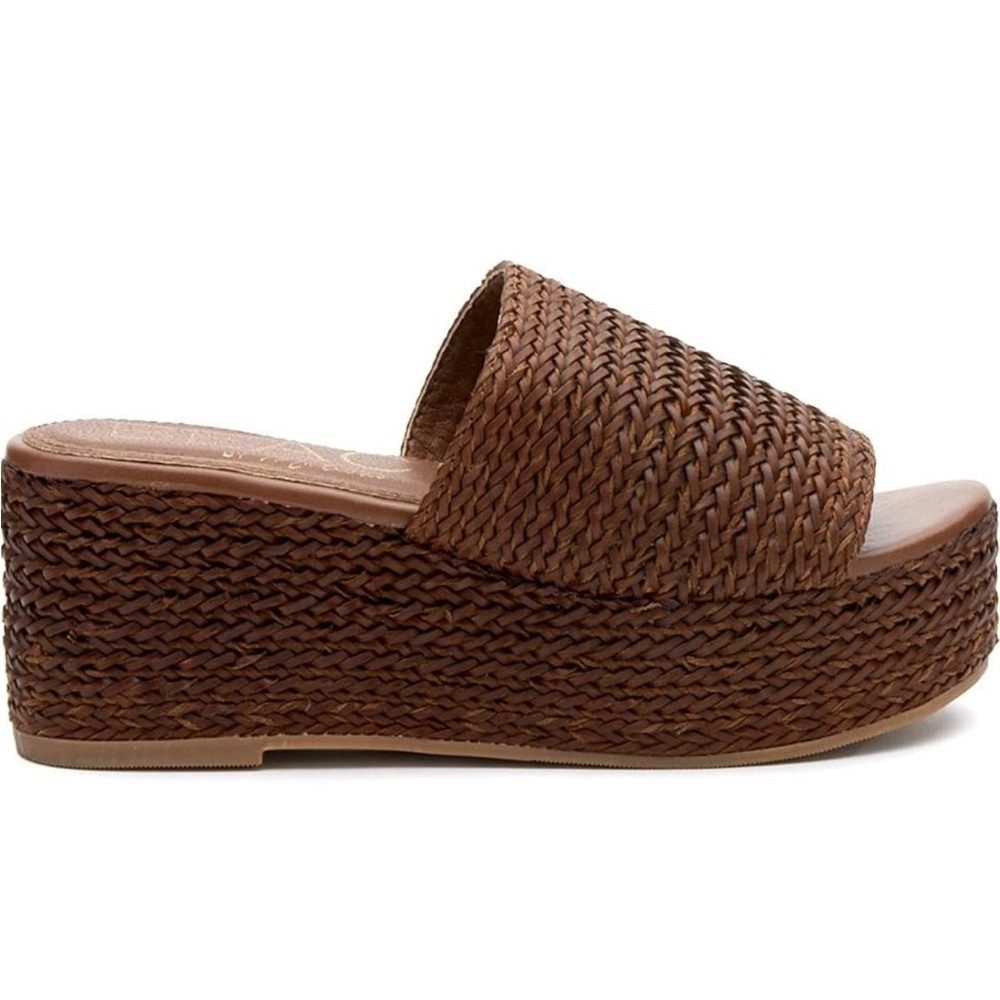 Women's Brown Woven Platform Sandals by Matisse